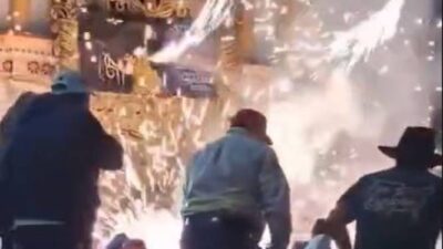VIDEO. ‘Torito’ se sale de control durante fiesta patronal y deja 21 quemados