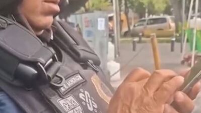 VIDEO: Rata uniformada; policía pide transferencias para no infraccionar y lo despiden