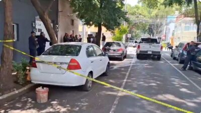 VIOLENCIA: Dos hombres discutían en la banqueta, uno sacó un arma y mató al otro