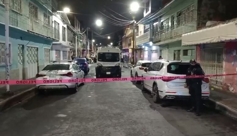 TERRIBLE: Disparos sonaron, todos corrieron y un hombre murió afuera de su casa