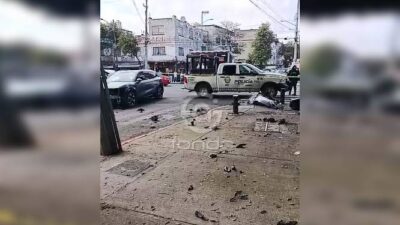 URGENTE: Motociclista iba en contraflujo y muere impactado por una camioneta