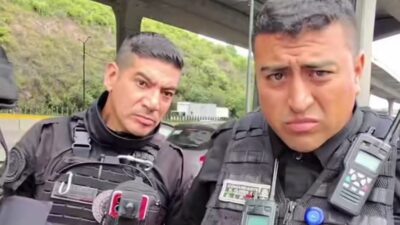 VIDEO. Graban abuso de autoridad de policías contra automovilistas; ya fueron separados de sus cargos