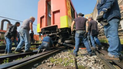 ATENCIÓN: Se descarrila vagón del Metro durante maniobras en los talleres