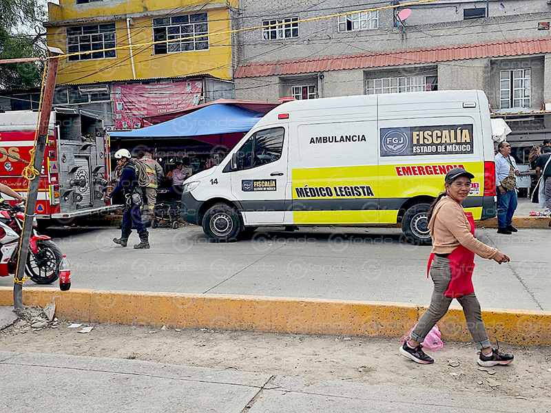 LAMENTABLE. Trabajador de Telmex muere electrocutado en la azotea de una vivienda