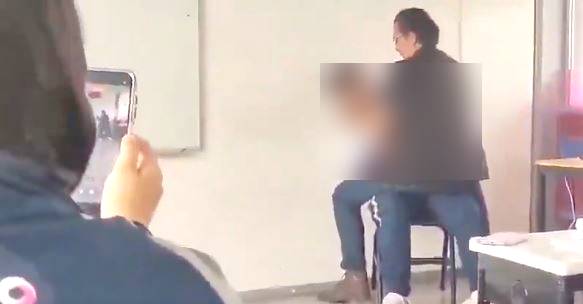VIDEO: Maestro de secundaria comete abuso mientras ‘bailaba’ y ‘jugaba’ en el salón