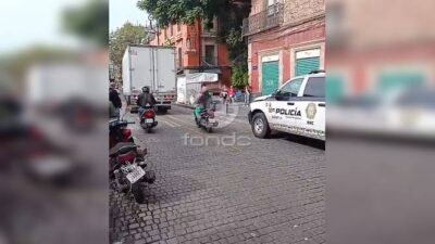 URGENTE: Un señor vivía en calles del centro y hoy amaneció sin vida en una jardinera