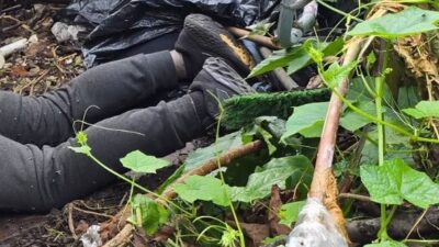 TERROR: Vecinos caminaban por la avenida cuando vieron un cuerpo tirado