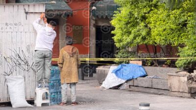 DESOLADOR. La lluvia, el frío y la soledad acabaron con un señor que vivía en las calles