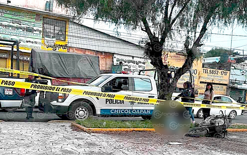 IMPACTO. Motociclista choca contra un árbol y muere sobre la carretera México – Texcoco