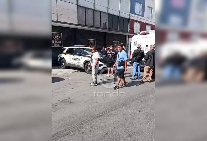 URGENTE: Encuentran a hombre sin hogar que estuvo muerto varios días en la calle