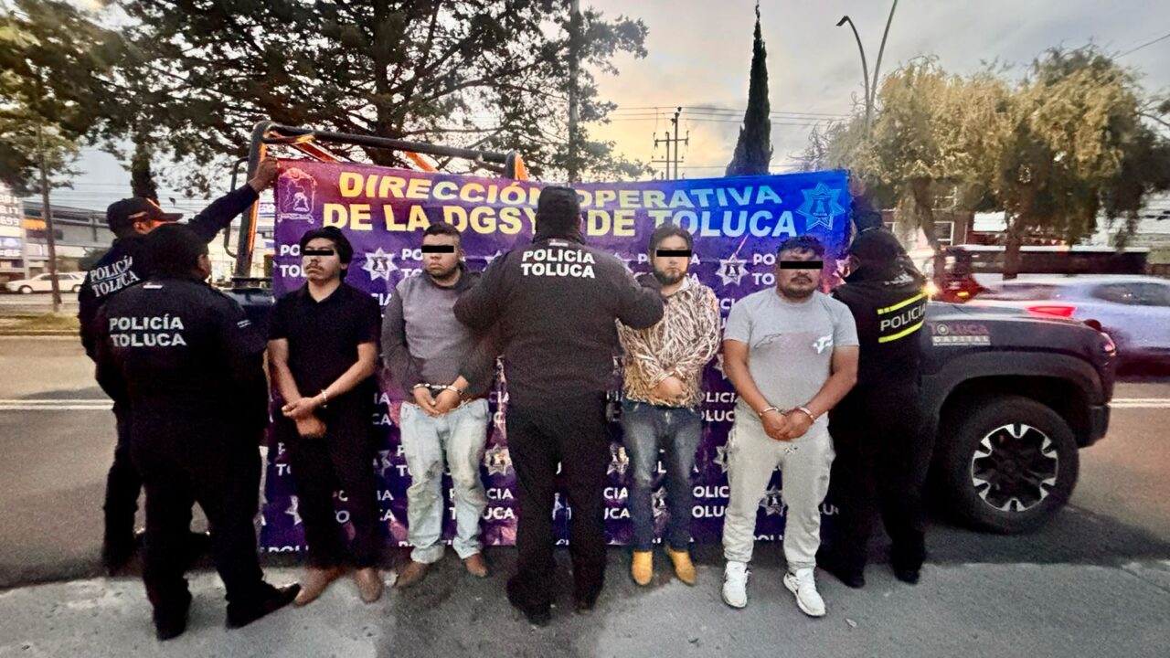 PERSECUCIÓN: Policías de Toluca capturan a ladrones de ganado y recuperan 9 borregos