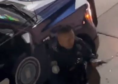 VIDEO: Policías estatales matan al perrito de unas niñas y se llevan el cuerpo