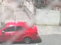 VIDEO: Sujeto abandona a su amigo mientras asaltantes le pegaban y disparaban