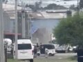VIDEO: Camión refresquero se queda sin frenos en una pendiente y salió ‘volando’
