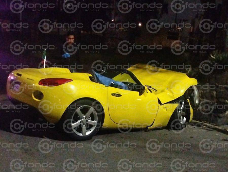 FATAL: Ella iba en un deportivo amarillo cuando chocaron contra una jardinera y murió