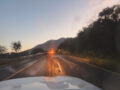 VIDEO: Pipa cae de la carretera y derrama más de 12 mil litros de ácido sulfúrico