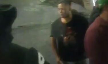 VIDEO: Chofer de combi recibe una golpiza frente a pasajeros aterrados en Edomex