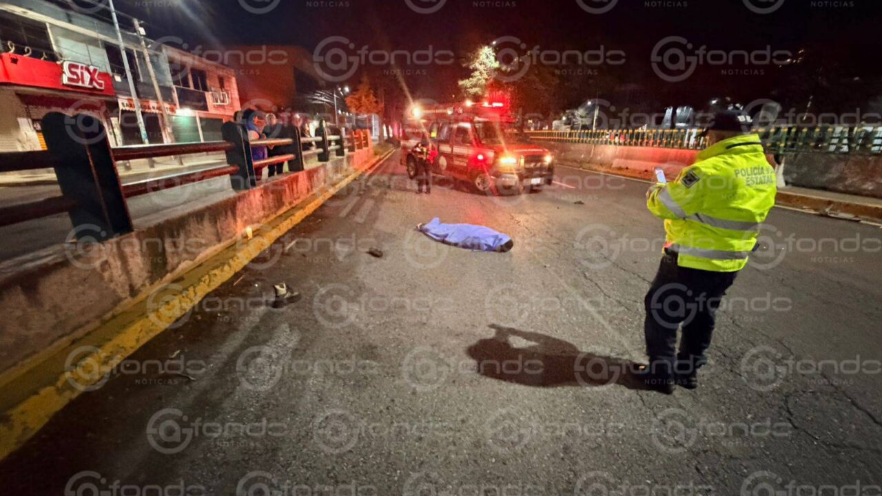 TRAGEDIA. Joven intenta cruzar una enorme avenida y muere arrollado por un carro de Totalplay