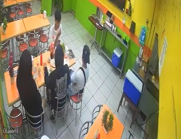 VIDEO: Jóvenes malvivientes comen en una taquería y corren para no pagar