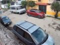 VIDEO: Graban otro atraco en Ecatepec; sujeto abre un microbús y se mete a robar