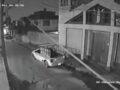 VIDEO: Criminales entran por la madrugada a una iglesia y roban la campana