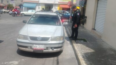 SEGURIDAD: Policías de Toluca recuperan autos robados y detienen a cuatro personas