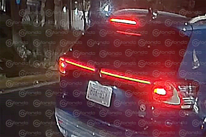 VIDEO. Conductor en estado de ebriedad golpea a policía con su auto para escapar del alcoholímetro