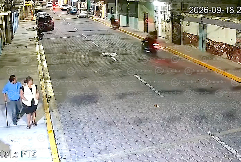 VIDEO. Niño de 10 años se debate entre la vida y la muerte tras sufrir accidente de moto