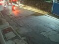 VIDEO: ‘Se les peló’; conductor acelera y logra escapar de criminales en moto
