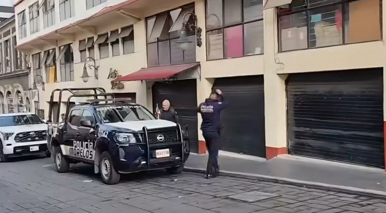 DRAMA: Un señor trabajó hasta el final en Correos de México y ahí perdió la vida