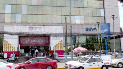 ATRACO. Delincuentes armados despojan de un millón de pesos a un comerciante afuera de sucursal bancaria