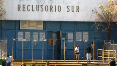 SALVAJE: Matan a golpes a interno del Reclusorio Sur por cuentas de extorsiones