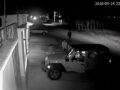 VIDEO: Asaltantes encañonan a un niño para llevarse la Jeep de la mamá