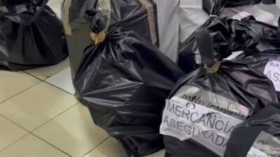 OPERATIVO: Soldados y policías ‘invaden’ la Friki Plaza en busca de videojuegos pirata
