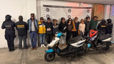 CATEO: Policía de Toluca hace operativo; detienen a 10 y aseguran motonetas