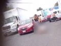 VIDEO. Chofer de transporte público y su ‘cacharpo’ dan golpiza a un conductor