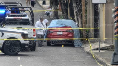 VIDEO: Falsos repartidores matan a exconvicto y dejan heridas a dos mujeres