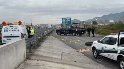 HORRIBLE. Hombre muere tras ser arrollado y perder una pierna en Edomex