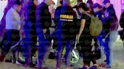 ÚLTIMA HORA. Ejecutan a balazos a joven motociclista frente a un CONALEP en Edomex