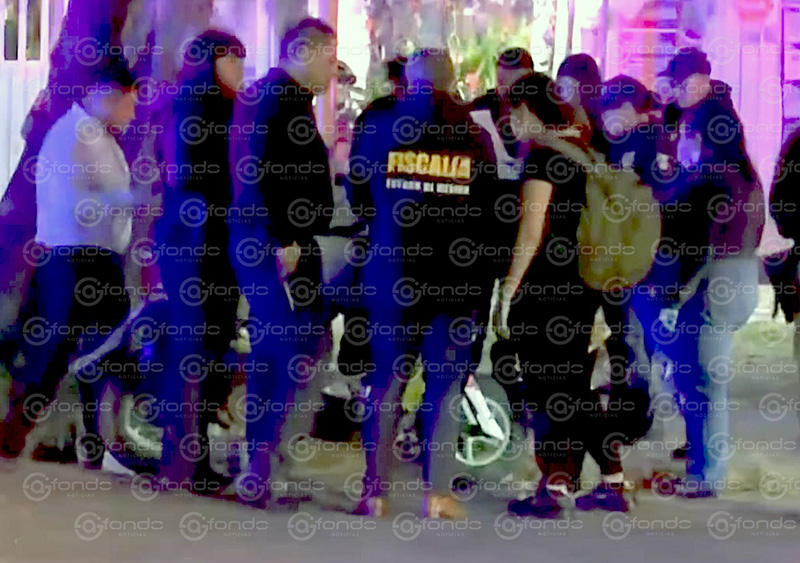 ÚLTIMA HORA. Ejecutan a balazos a joven motociclista frente a un CONALEP en Edomex