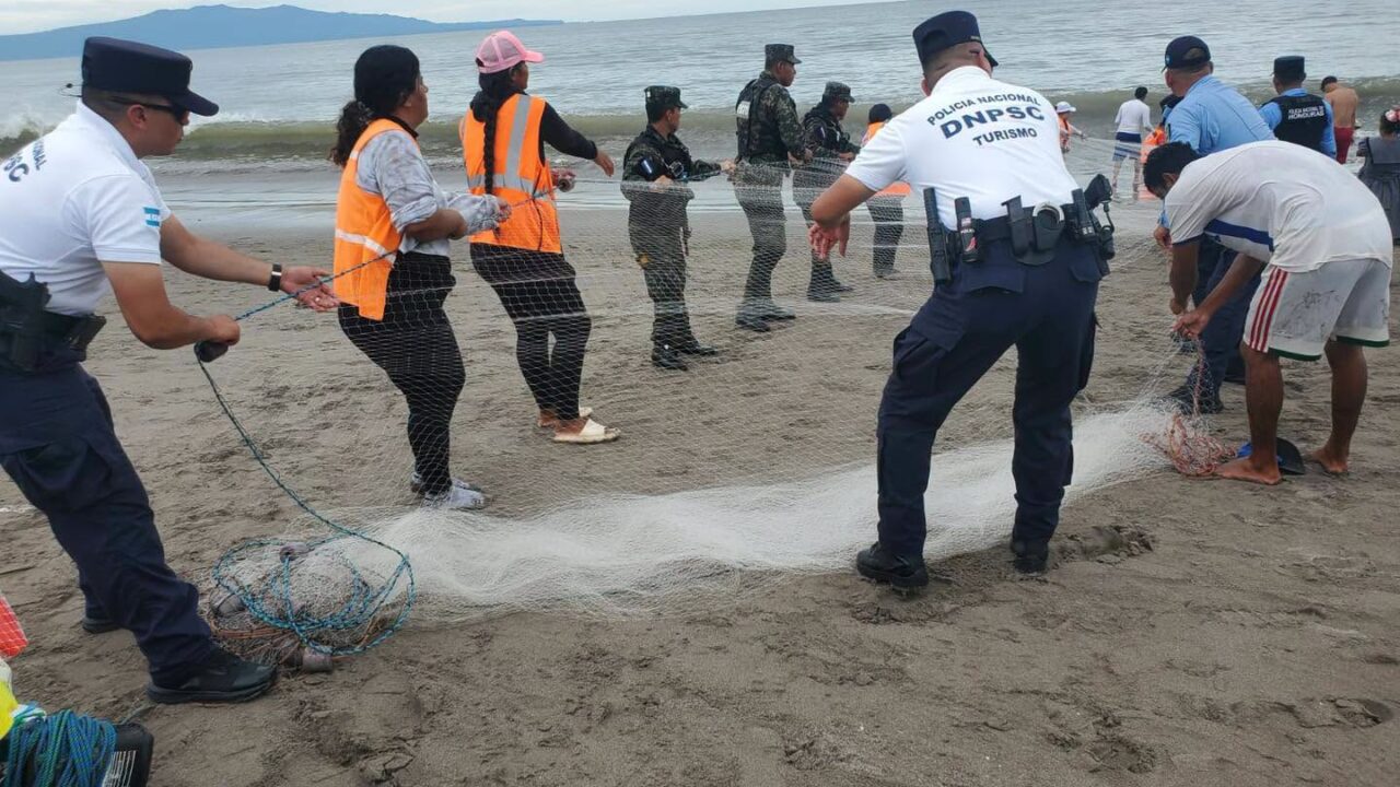 VIDEO: ‘¿Hijo, dónde estás?’; padre grita desesperado mientras su hijo se ahogaba