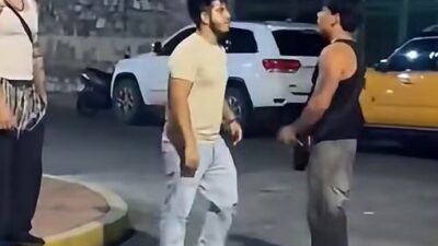 VIDEO: Borracho provoca pelea afuera del bar y termina grave en el hospital