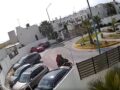 VIDEO: Ladrones se llevan los faros de un carro a plena luz del día en Ecatepec