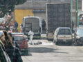 VIDEO. Abuelita fue a dejar a su nieto a la primaria y de regreso a casa la arrollaron
