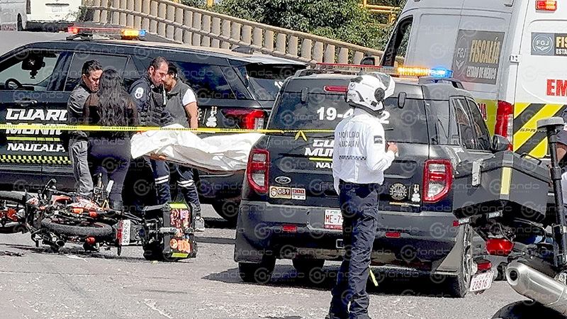 VIDEO. Padre ve morir a su hijo en un accidente; los dos viajaban en motocicleta