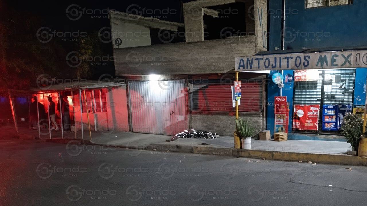 VIOLENCIA:  Sicarios rafaguean a cuatro hombres afuera de una tiendita; uno murió