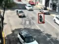 VIDEO: Policías de Toluca capturan a ladrones en moto; uno tenía brazalete electrónico