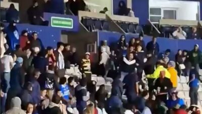 VIDEO: ‘Como animales’; fanáticos del ‘Azul’ y los ‘Tuzos’ se dan con todo en el estadio