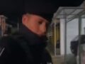 VIDEO: Policías municipales agreden y arrojan gas a un reportero en Edomex