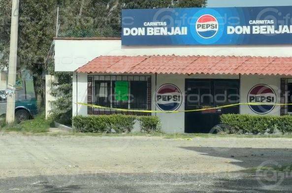 URGENTE: Matan con un cuchillo a un hombre en un local de carnitas